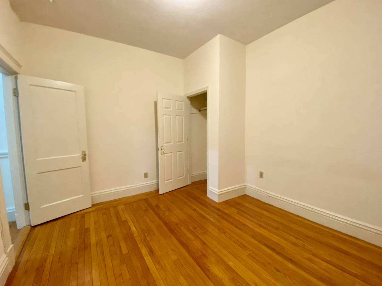 15 Queensberry St, Fenway