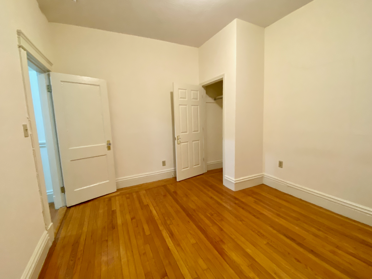 15 Queensberry St, Fenway