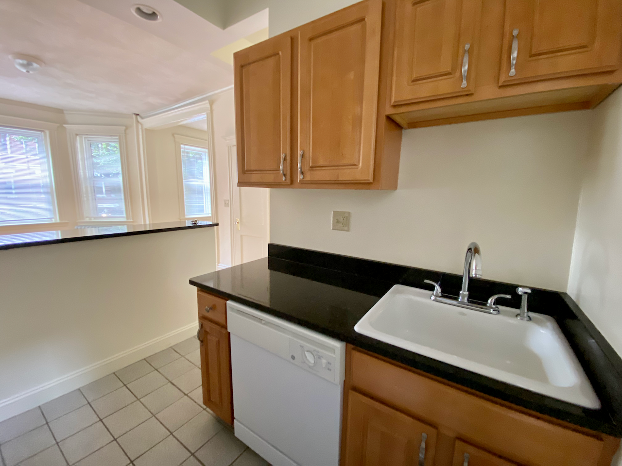 15 Queensberry St, Fenway