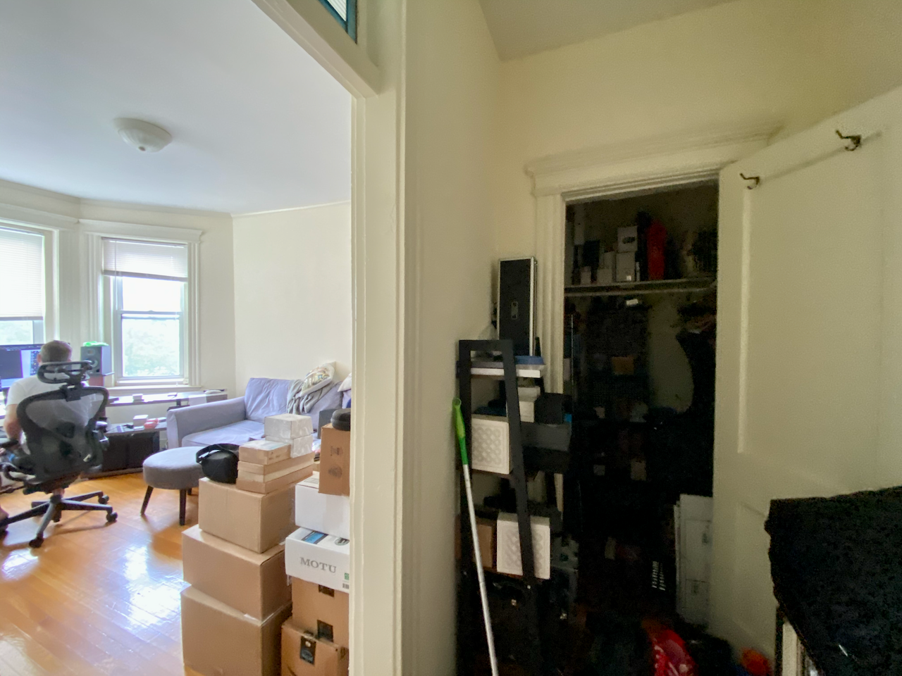 100 Queensberry St, Fenway