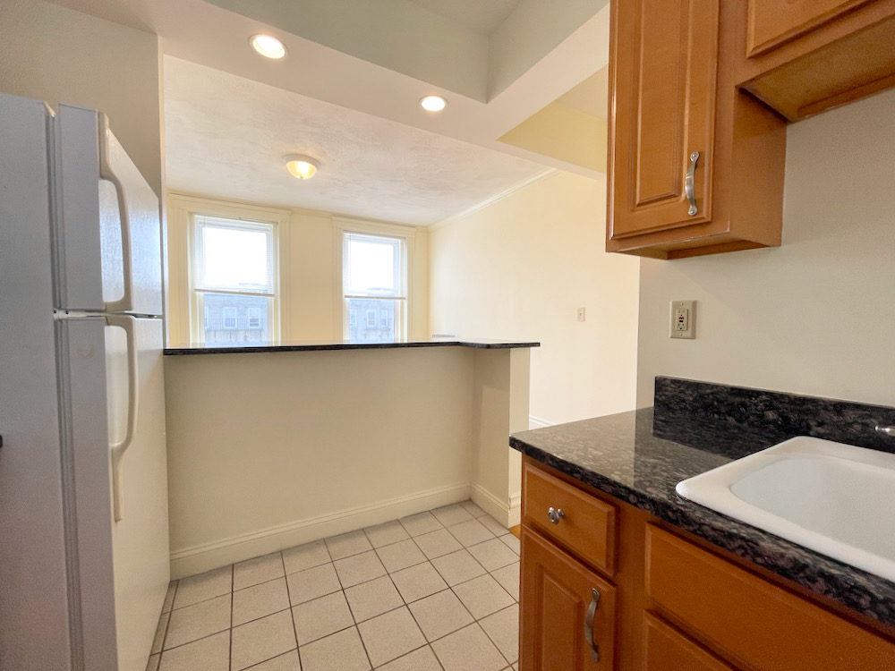 32 Queensberry St, Fenway