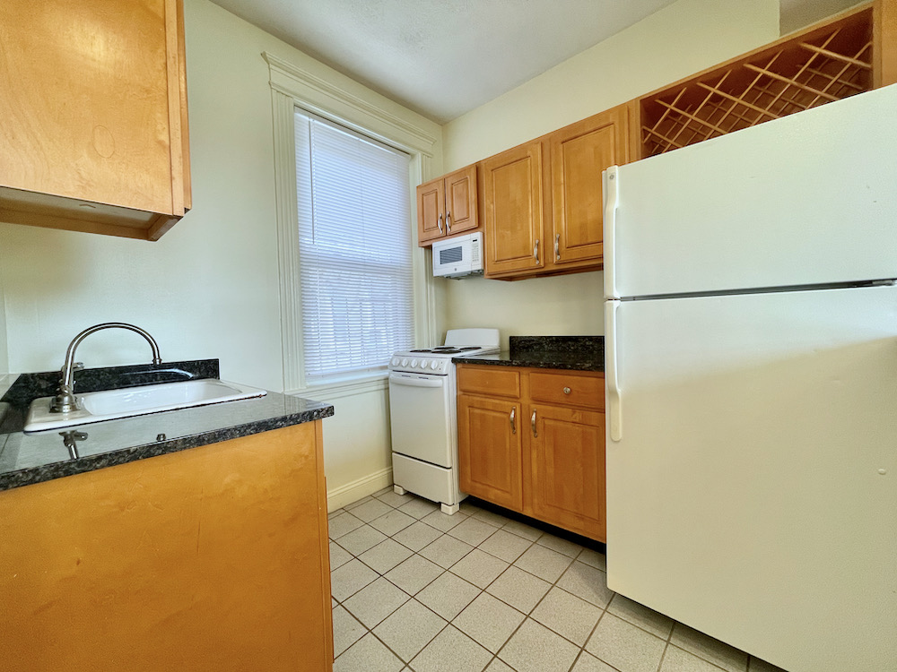 32 Queensberry St, Fenway