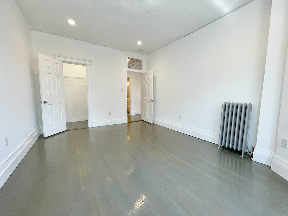 120 Peterborough St, Fenway