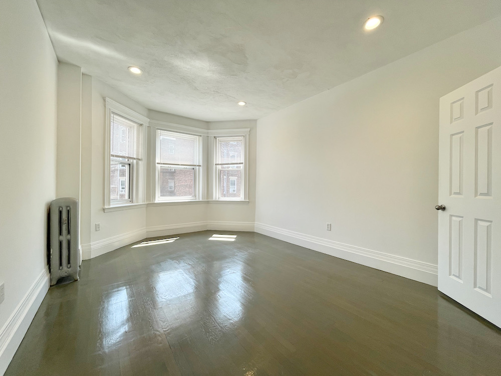 120 Peterborough St, Fenway