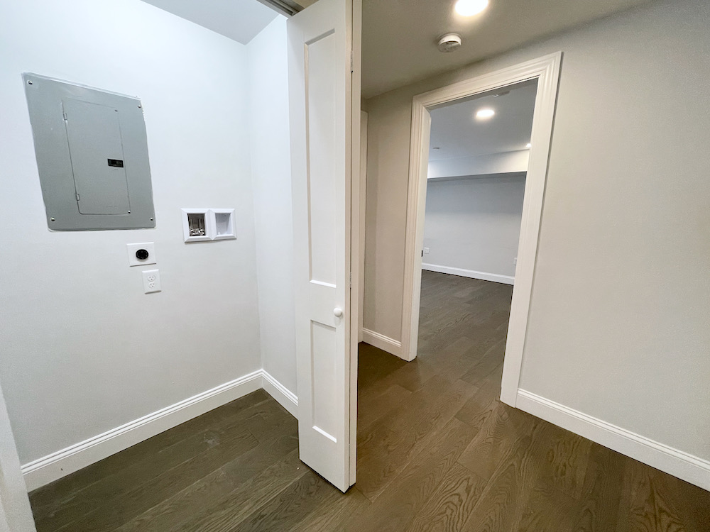 105 Queensberry St, Fenway