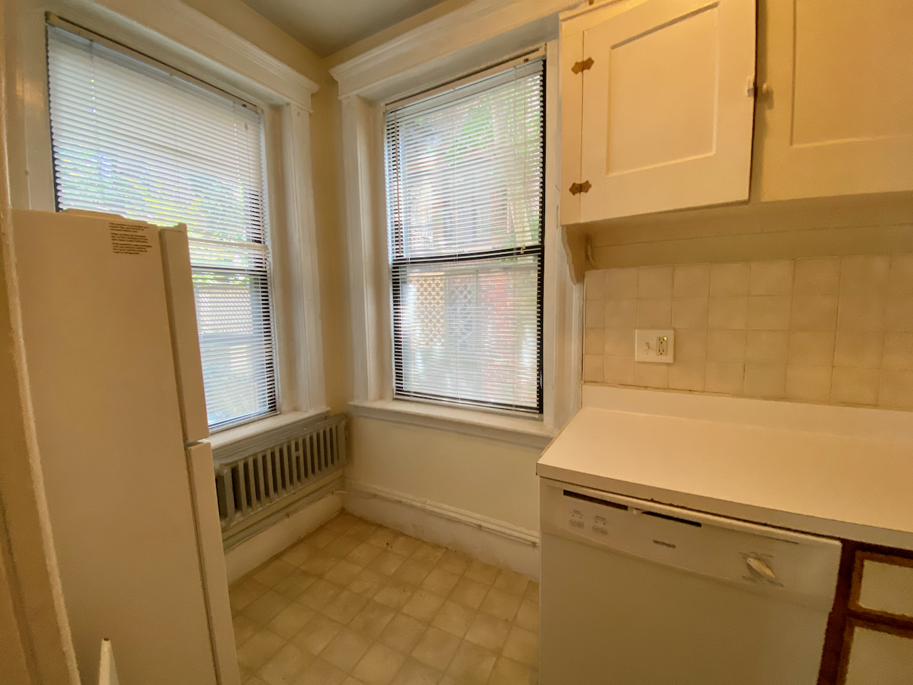 1 bed, 1 bath apartment for rent at 66 Myrtle St Unit 5, Beacon Hill — photo 2 of 20