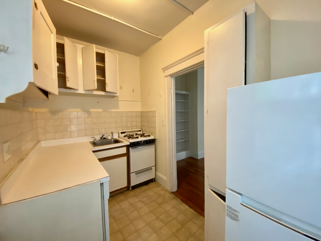 1 bed, 1 bath apartment for rent at 66 Myrtle St Unit 5, Beacon Hill — photo 4 of 20