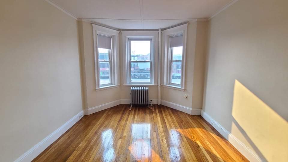 1179 Boylston St, Fenway