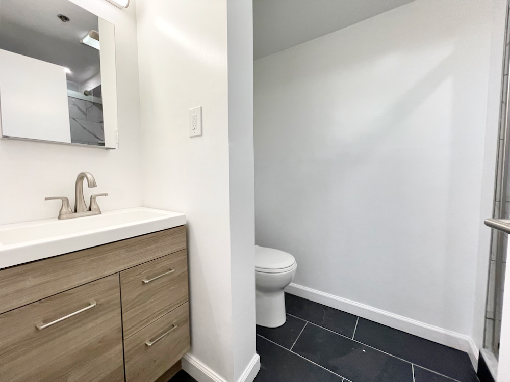 19 Queensberry St, Fenway