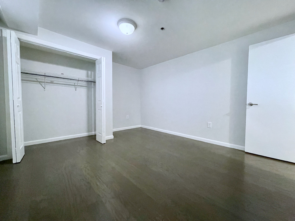 19 Queensberry St, Fenway