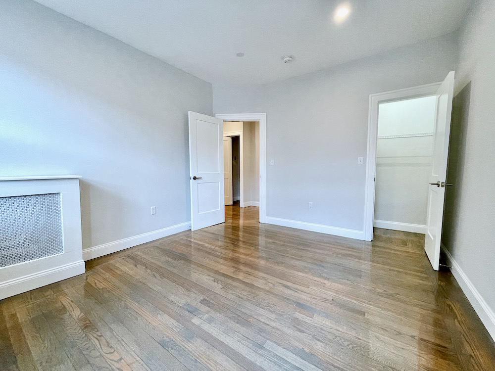 36 Queensberry St, Fenway