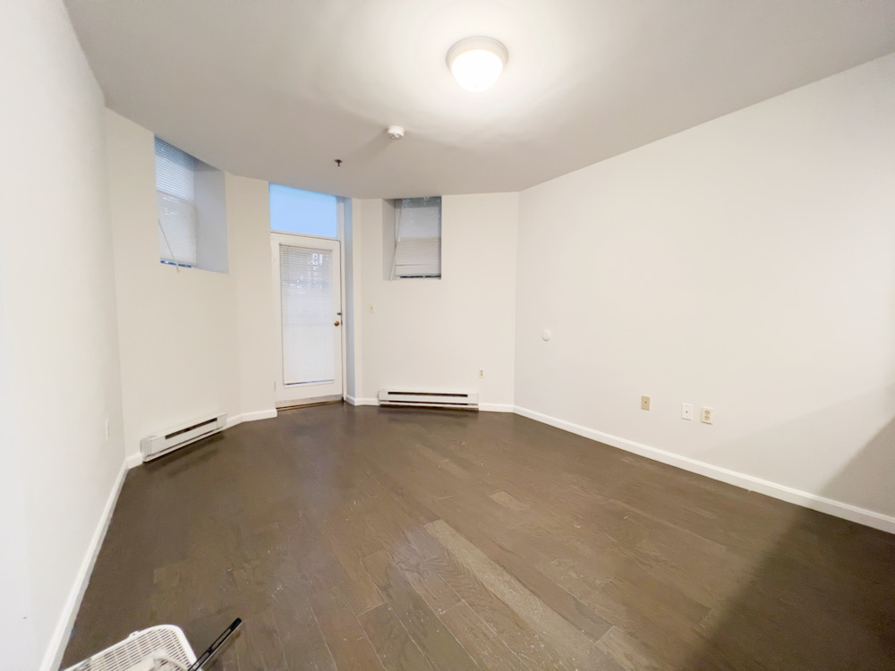 20 Queensberry St, Fenway