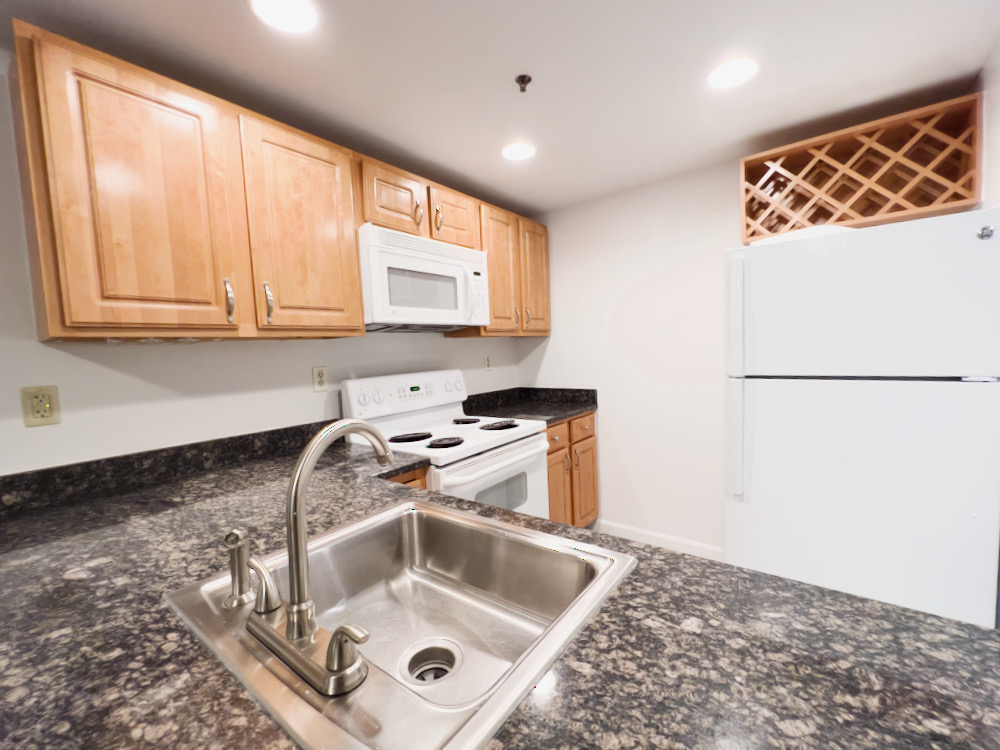 20 Queensberry St, Fenway