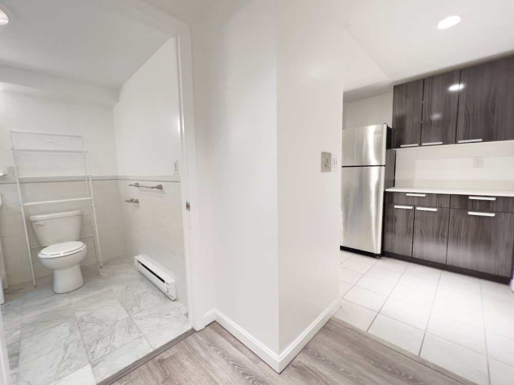 105 Queensberry St, Fenway