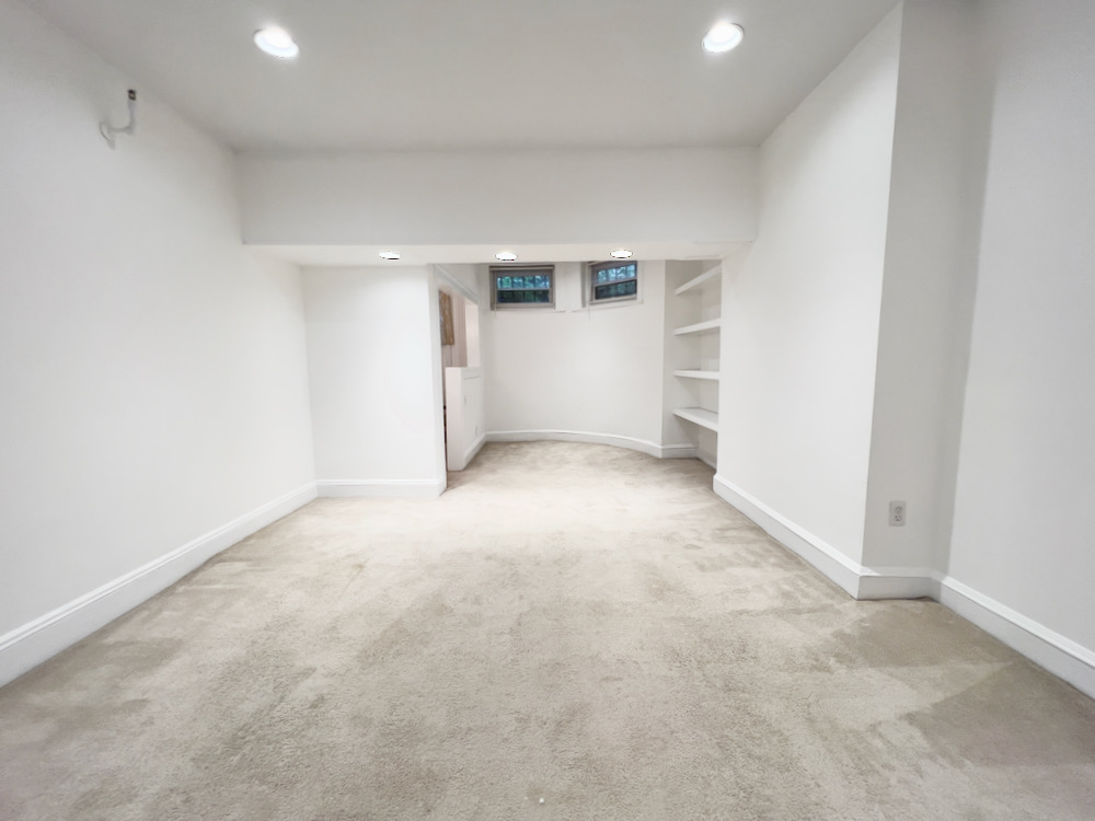 379 Commonwealth Ave, Back Bay