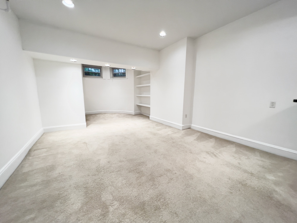 379 Commonwealth Ave, Back Bay