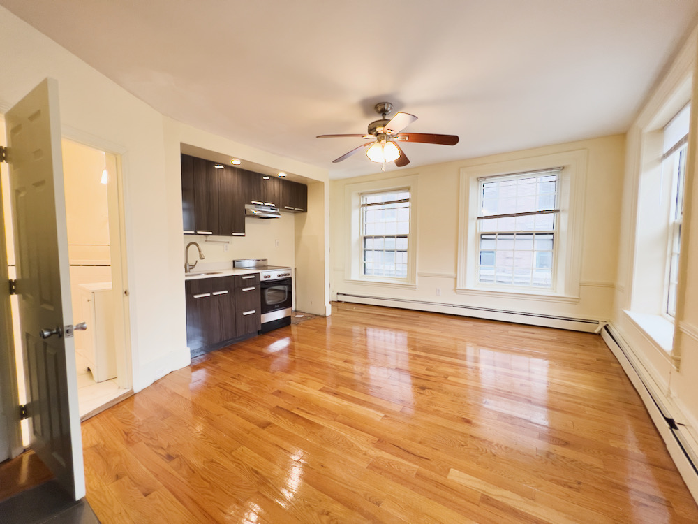 24 Joy St, Beacon Hill