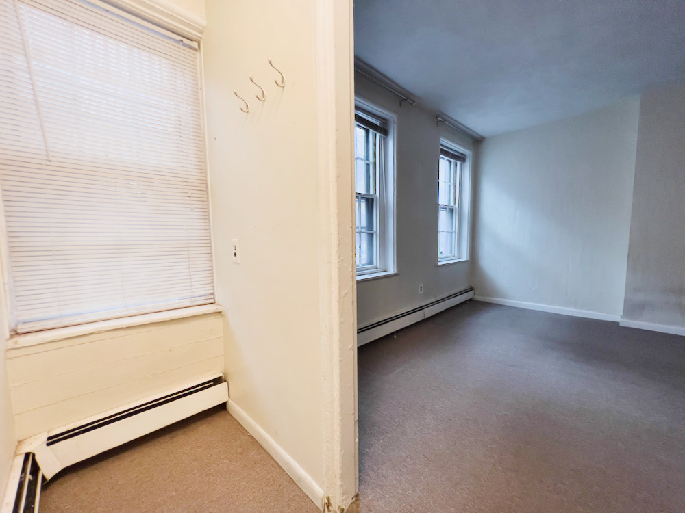 9 Winchester St, Back Bay