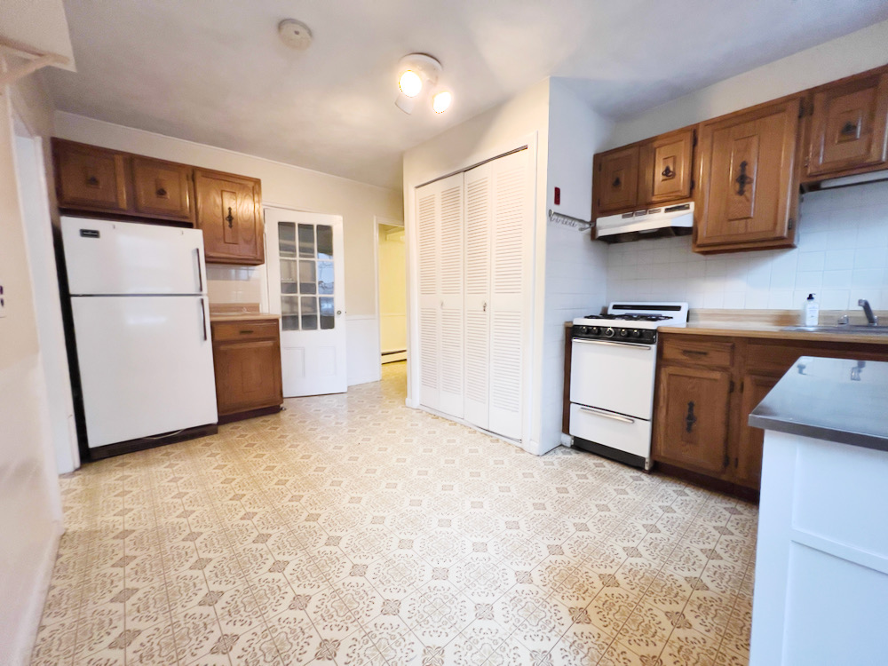 9 Winchester St, Back Bay