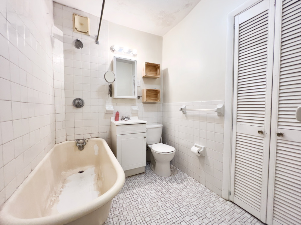 9 Winchester St, Back Bay