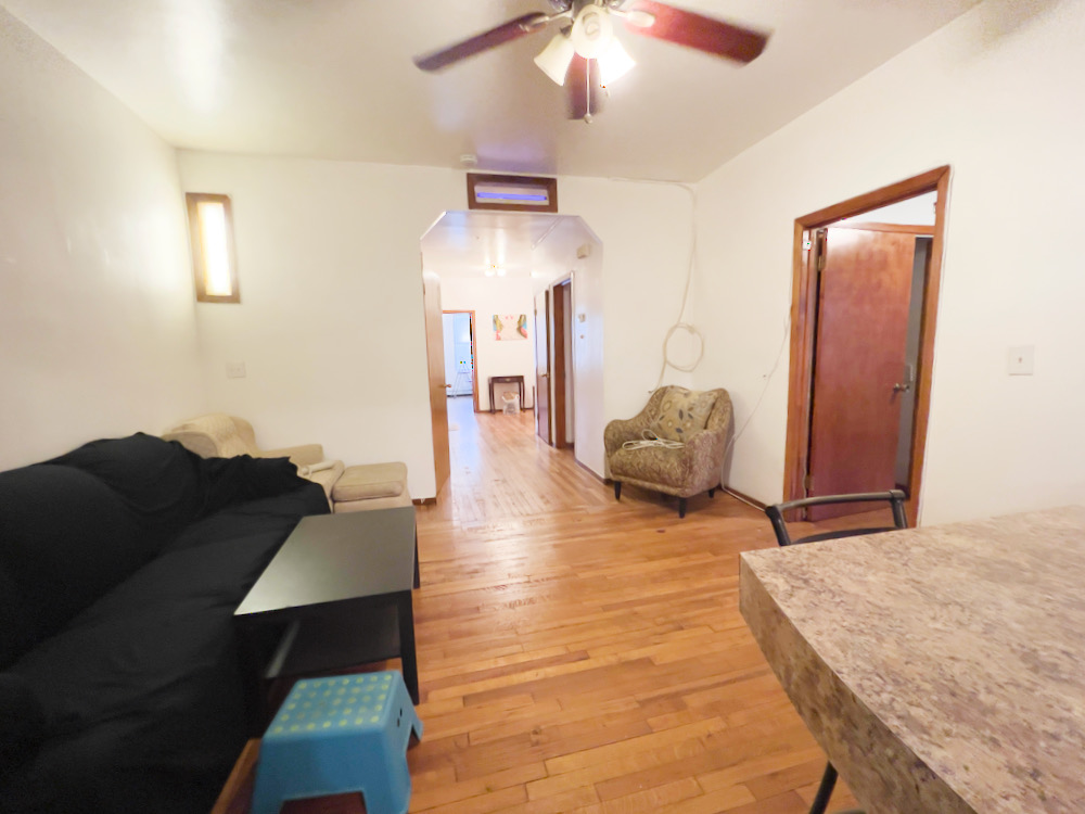4 bed, 2 bath apartment for rent at 47 Park Vale Ave Unit 3, Allston — photo 5 of 19