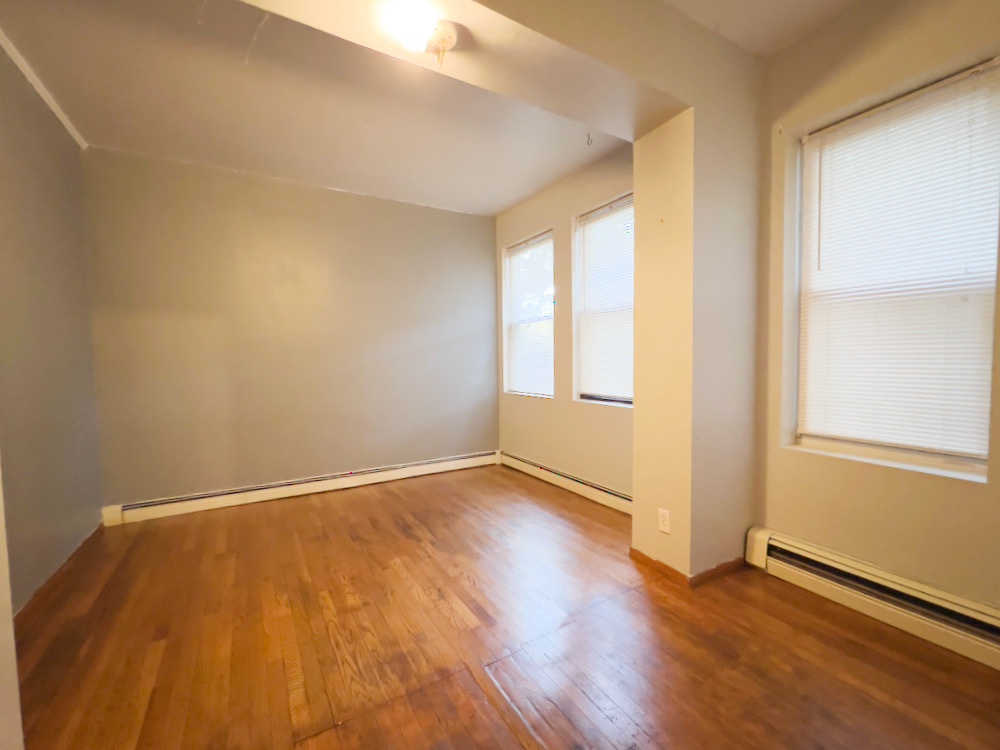 4 bed, 2 bath apartment for rent at 47 Park Vale Ave Unit 3, Allston — photo 6 of 19