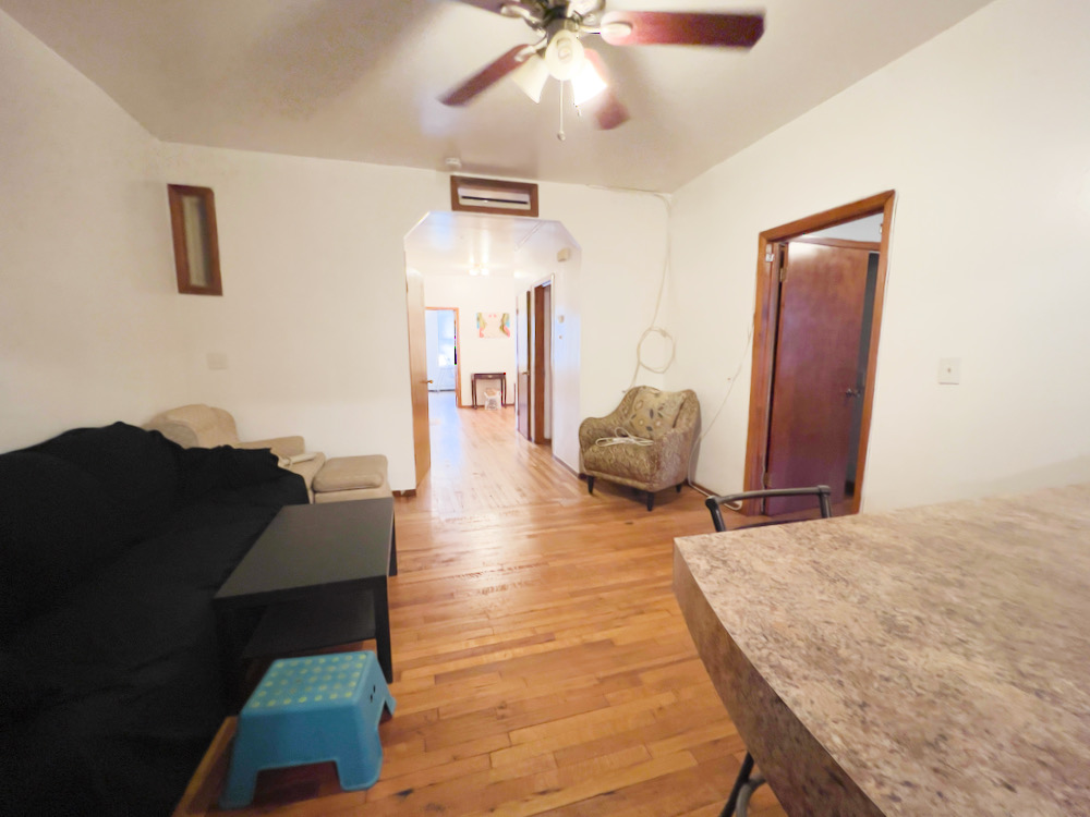 4 bed, 2 bath apartment for rent at 47 Park Vale Ave Unit 3, Allston — photo 3 of 19