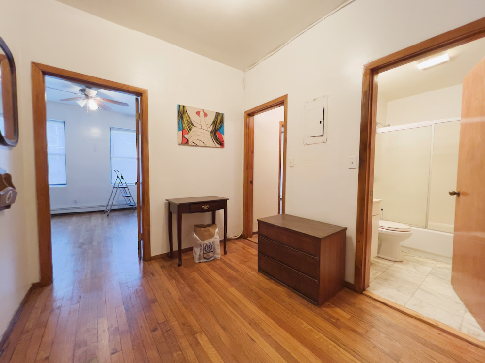 4 bed, 2 bath apartment for rent at 47 Park Vale Ave Unit 3, Allston — photo 11 of 19