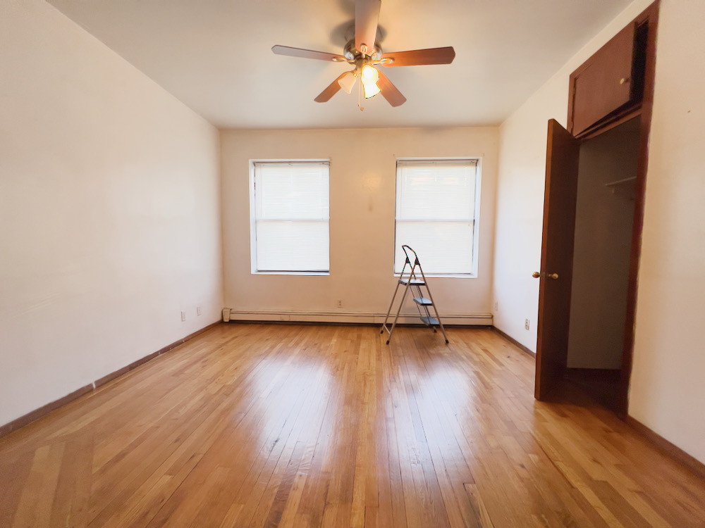 4 bed, 2 bath apartment for rent at 47 Park Vale Ave Unit 3, Allston — photo 13 of 19
