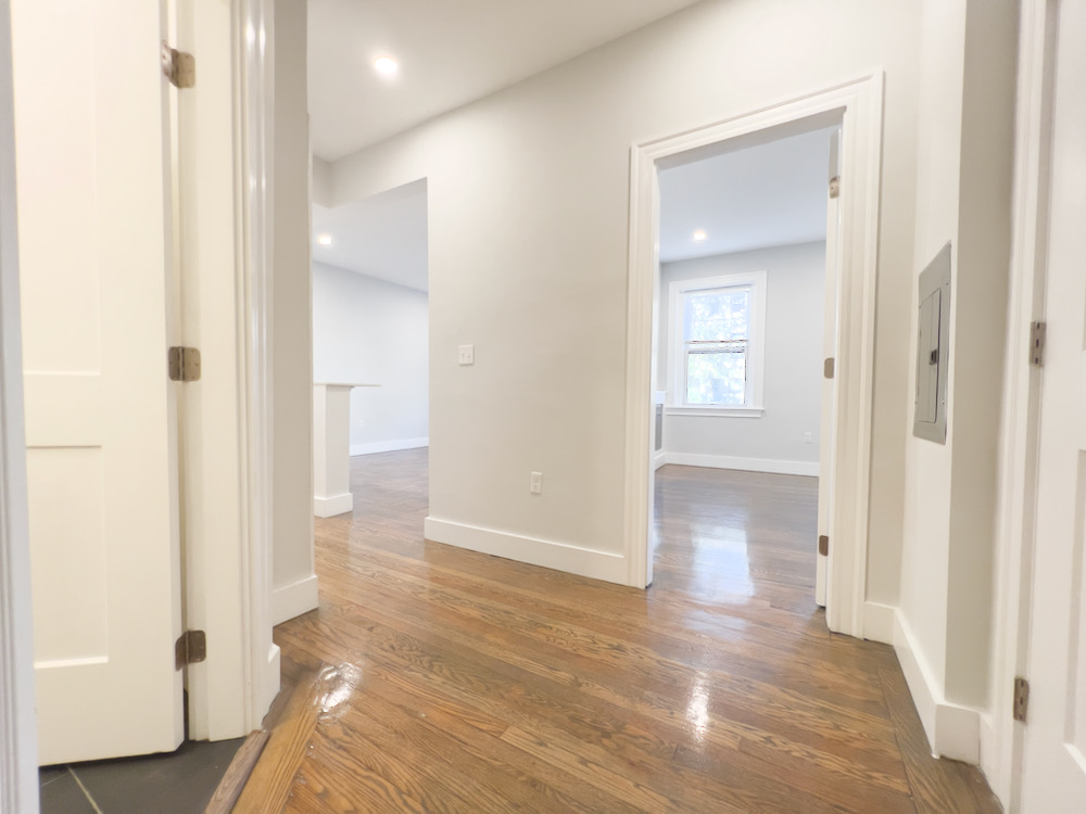 32 Queensberry St, Fenway