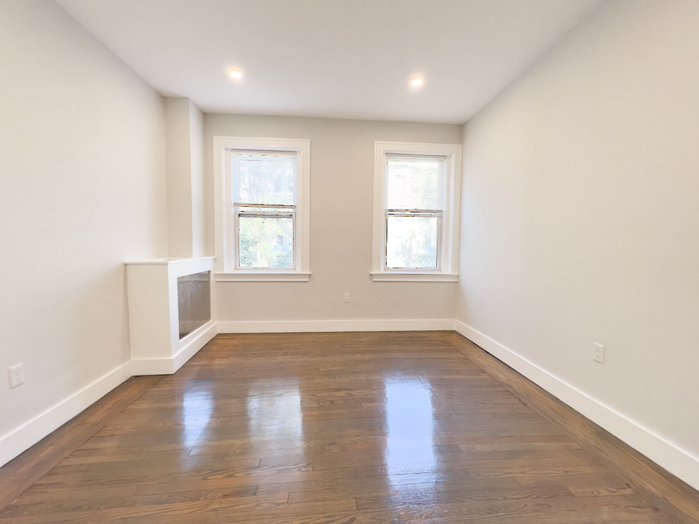 32 Queensberry St, Fenway