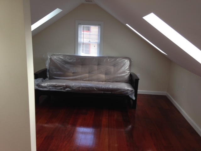 Studio bed, 1 bath apartment for rent at 16 Netherland Rd, Brookline — photo 17 of 22