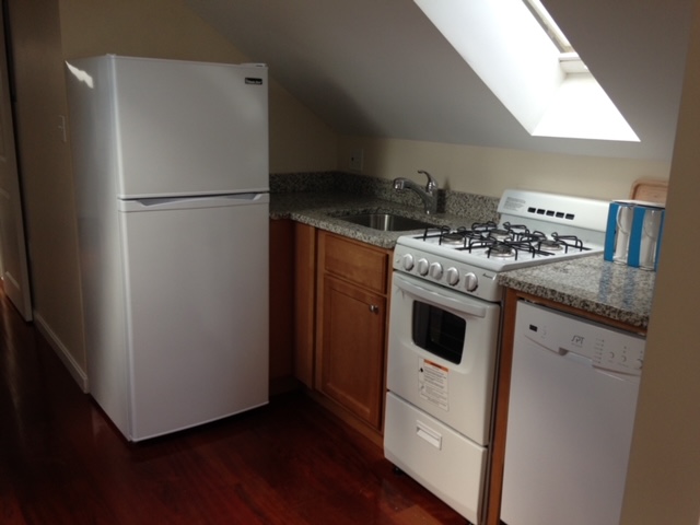 Studio bed, 1 bath apartment for rent at 16 Netherland Rd, Brookline — photo 14 of 22
