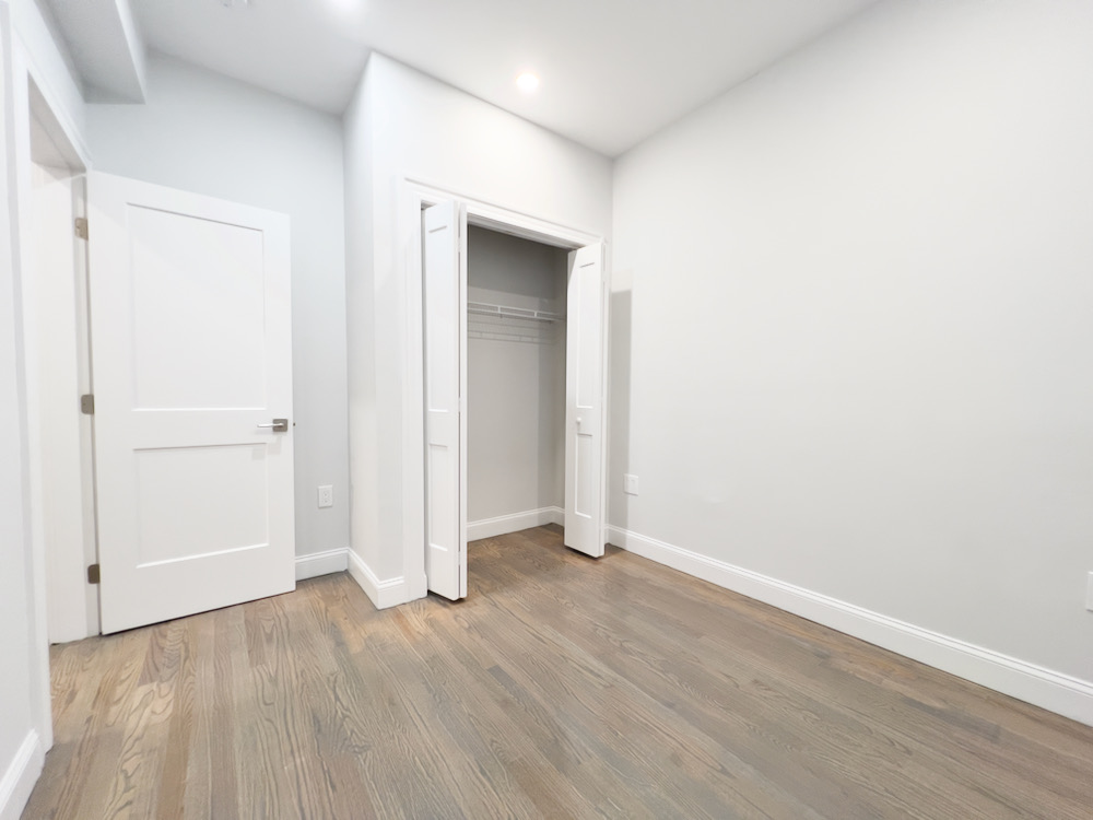 20 Queensberry St, Fenway