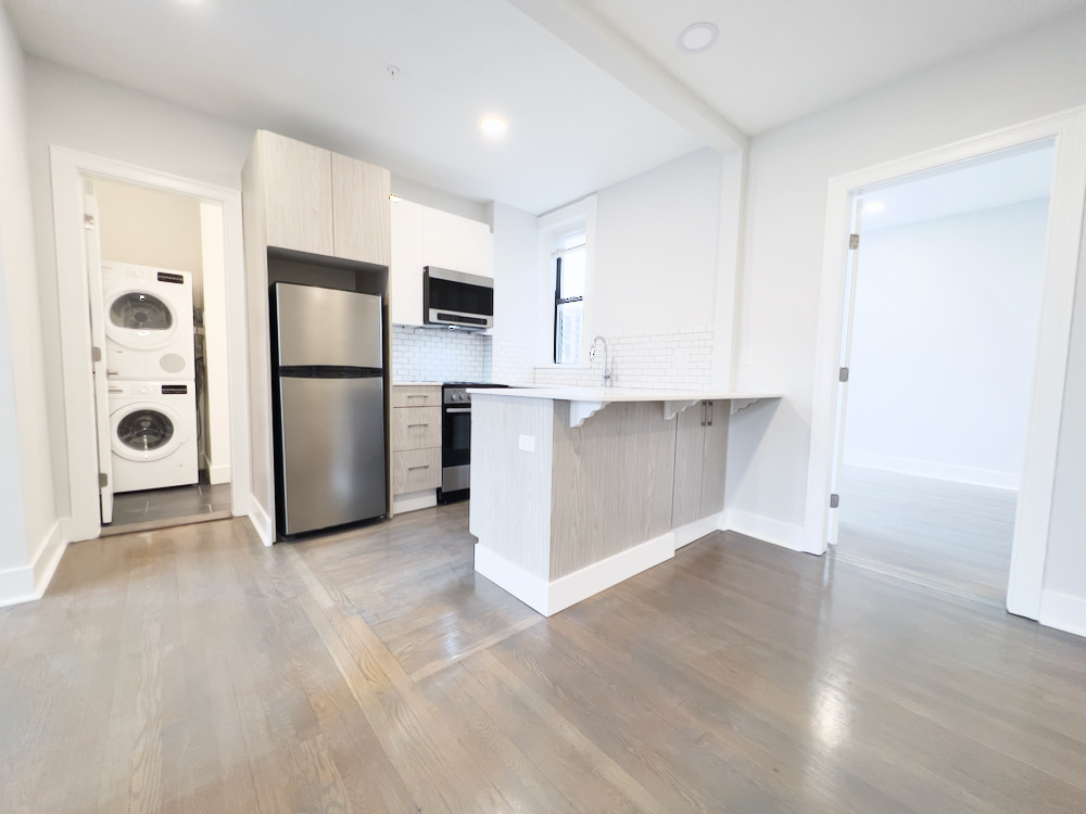 11 Queensberry St, Fenway