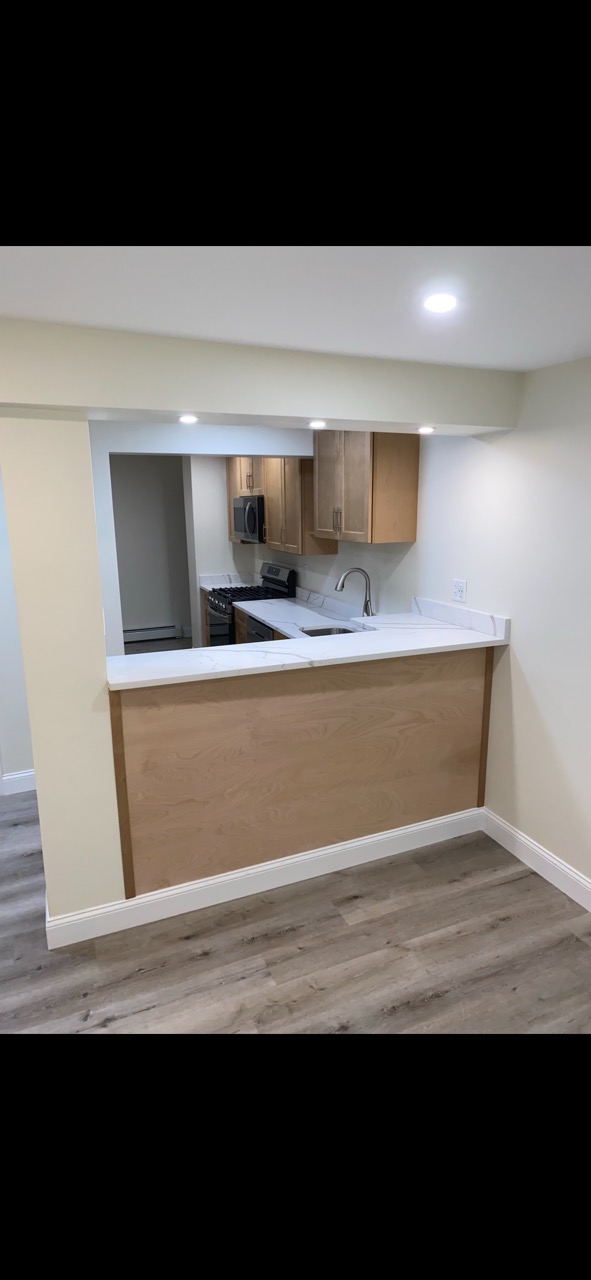 26 Hazelwood St, Roxbury