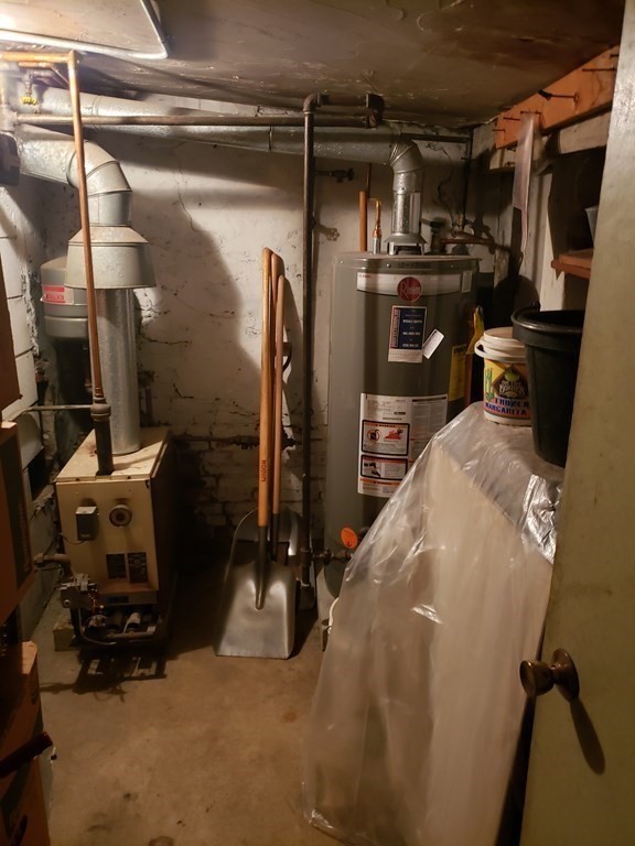2 bed, 1 bath apartment for rent at 86 Margin St, North End — photo 10 of 19