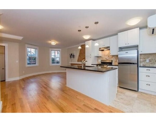 105 Brookline St, South End