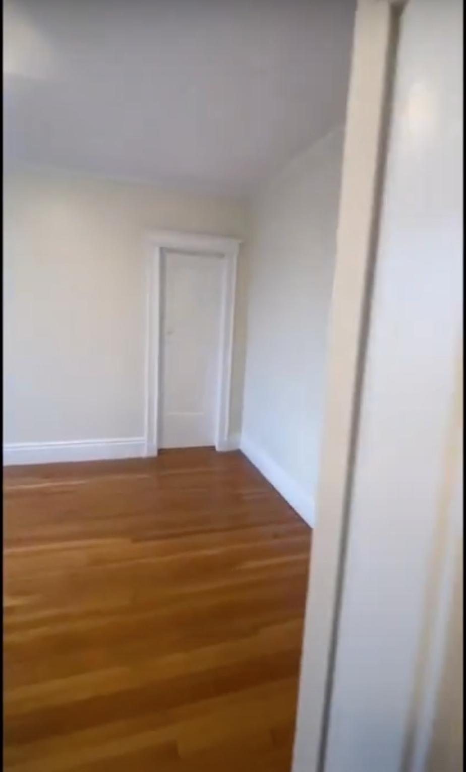 3 bed, 1 bath apartment for rent at 56 Queensberry St Unit 16, Fenway — photo 4 of 9