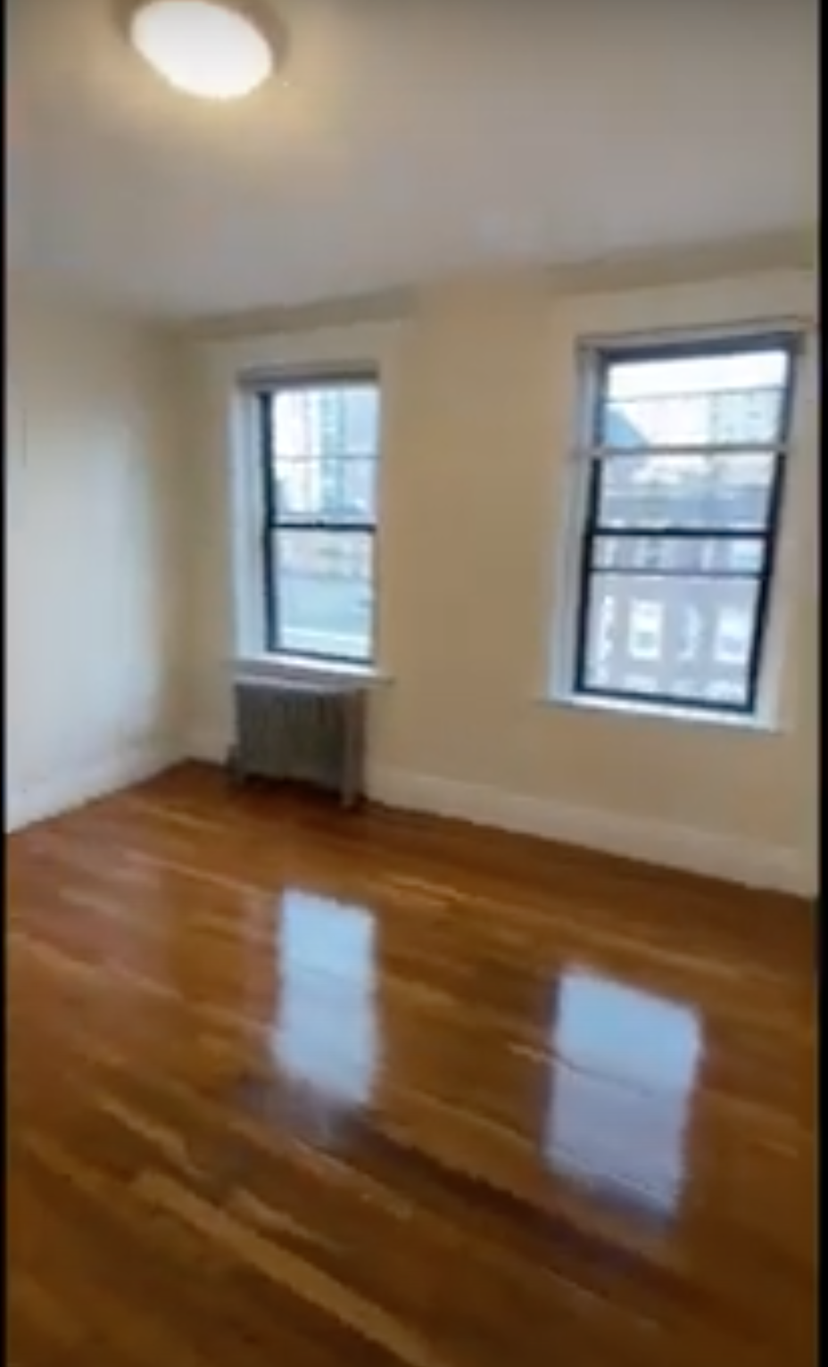 3 bed, 1 bath apartment for rent at 56 Queensberry St Unit 16, Fenway — photo 2 of 9