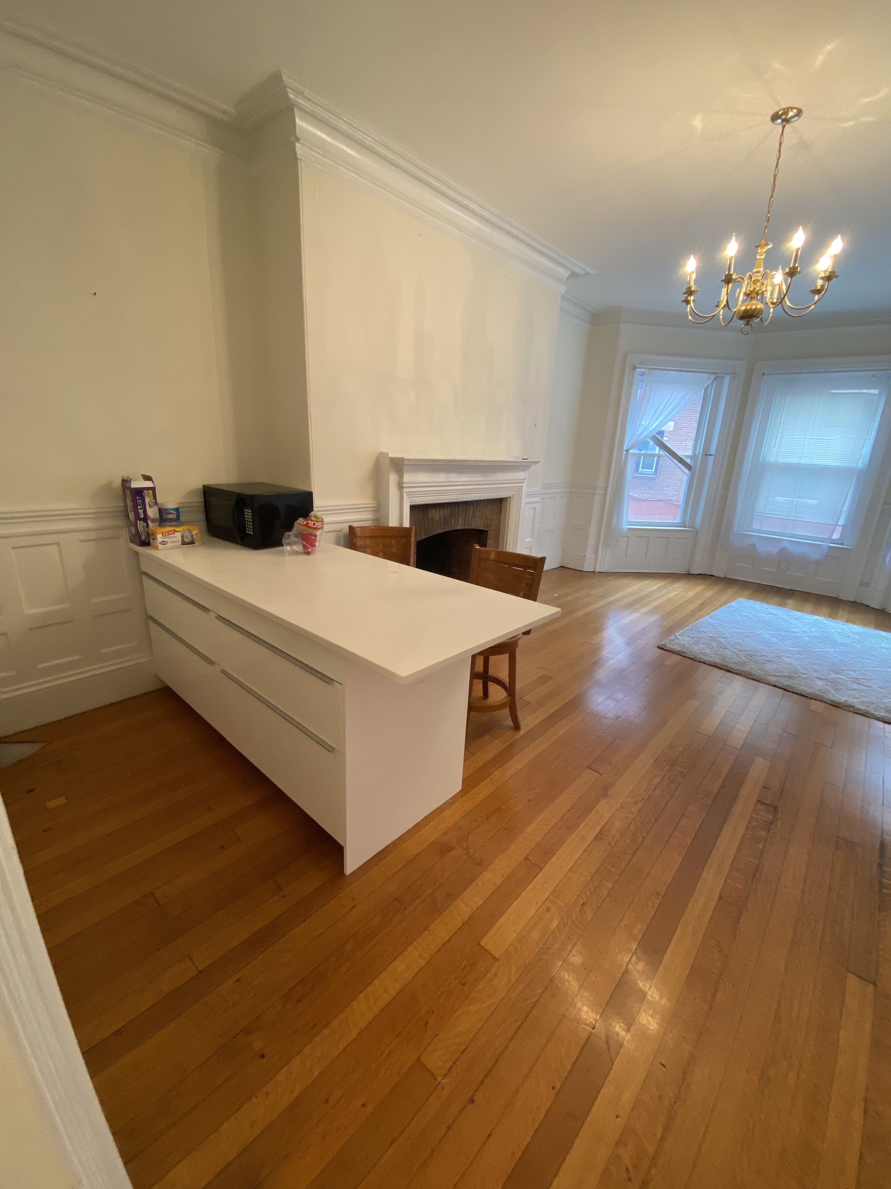 869 Beacon St, Fenway