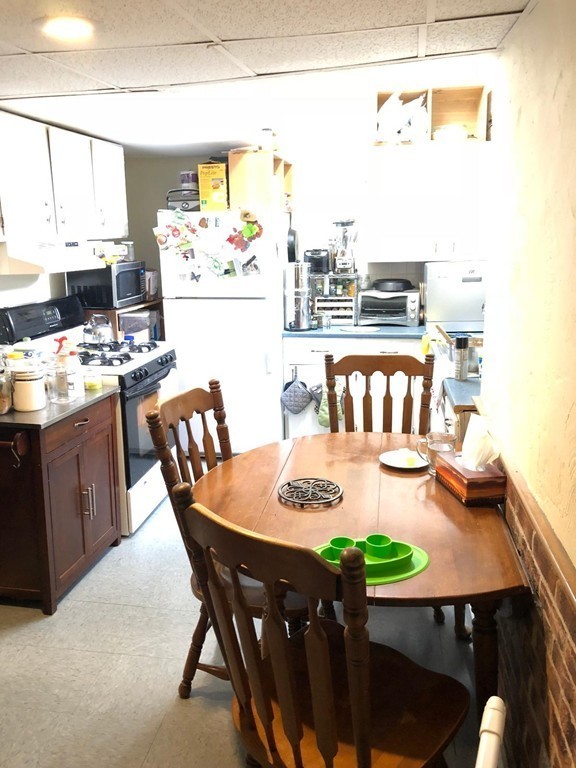 10 Jamaicaway, Jamaica Plain