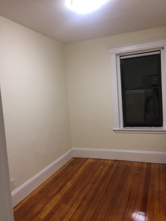 143 Freeman St, Brookline Village