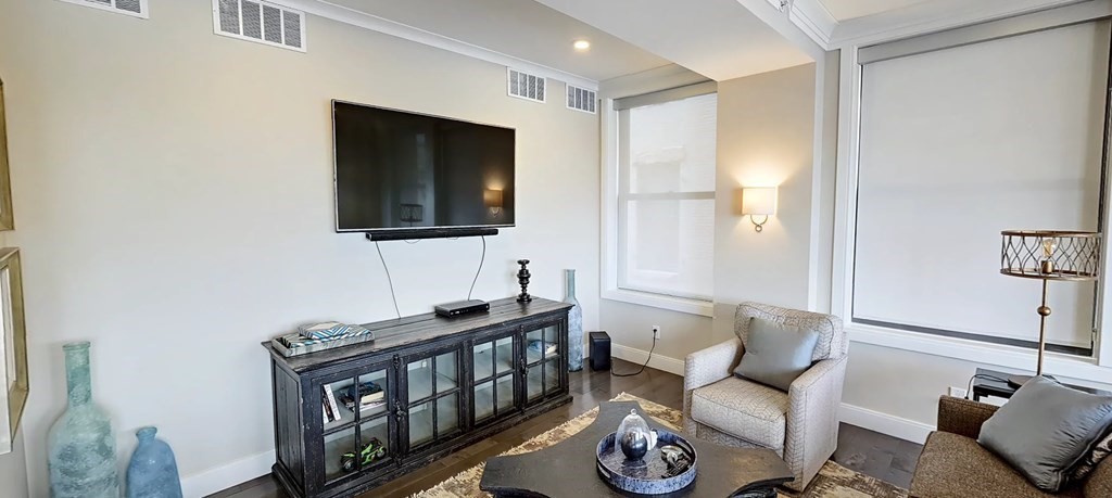 100 State St, Downtown