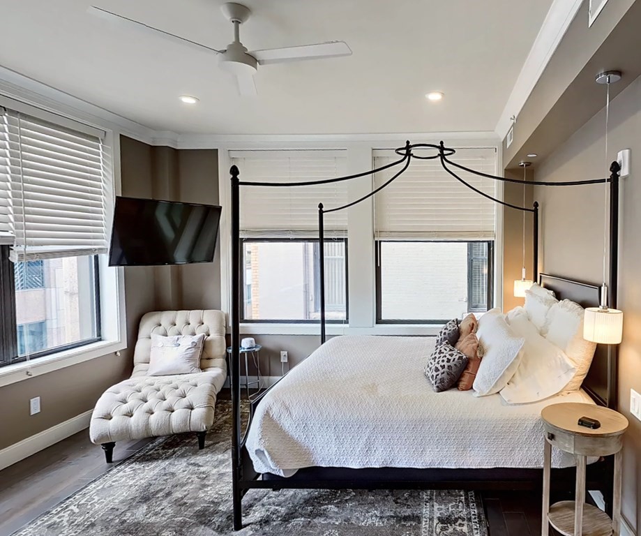 100 State St, Downtown