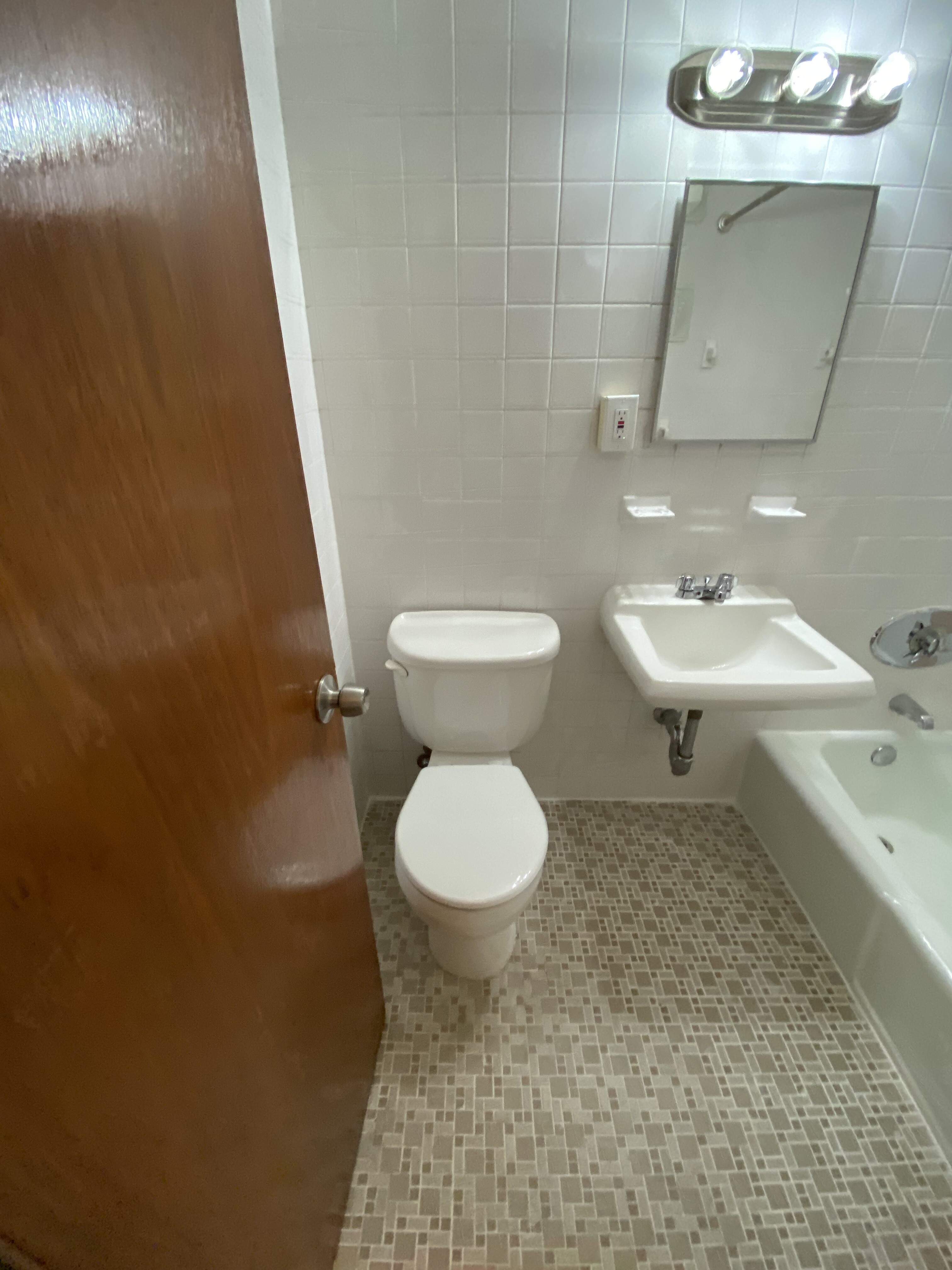 62 Huntington Ave, Jamaica Plain