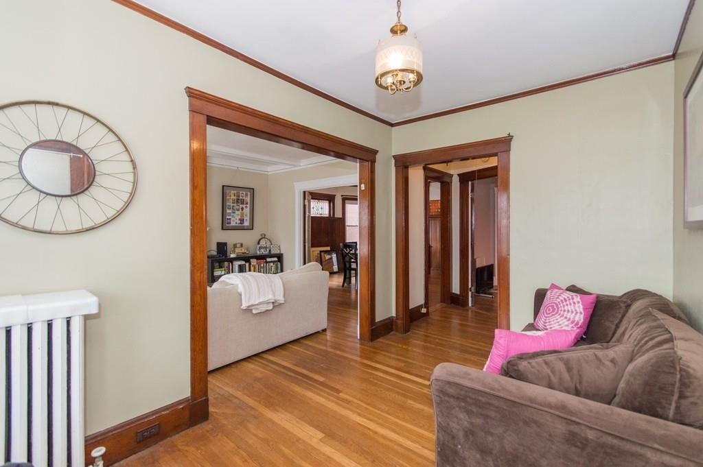 419 Huntington Ave, Jamaica Plain