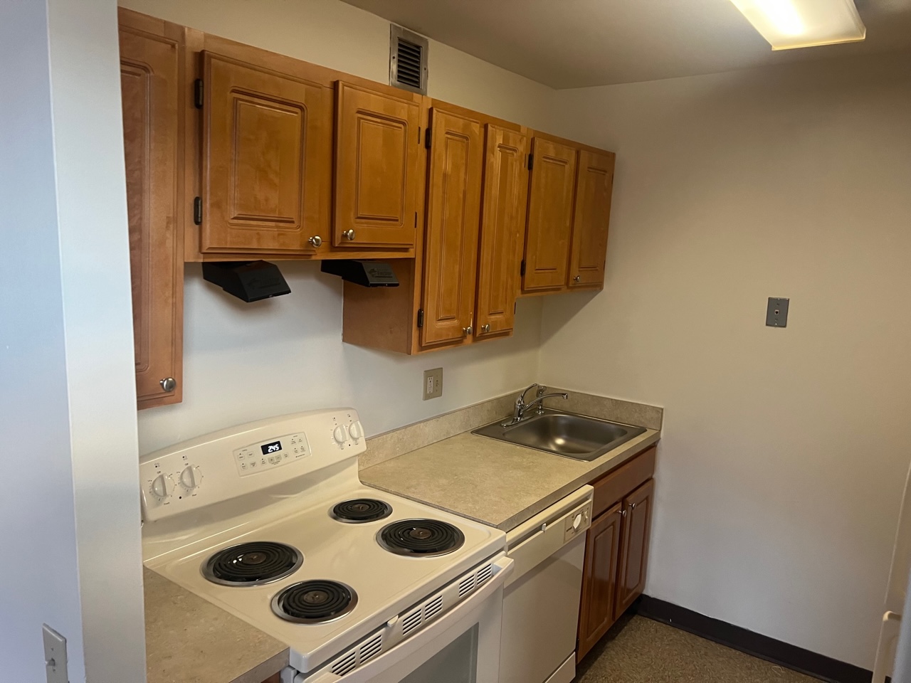 72 Westland Ave, Fenway