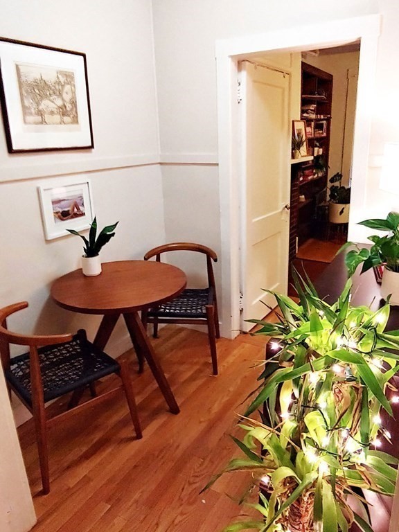 95 West Cedar St, Beacon Hill