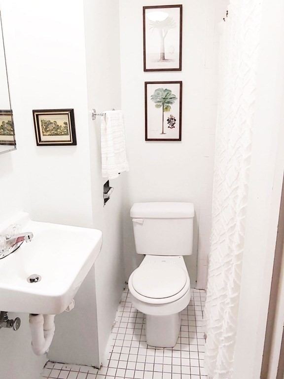 95 West Cedar St, Beacon Hill